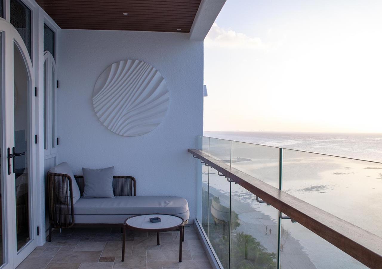 Stone Hotels Dhiffushi Bagian luar foto