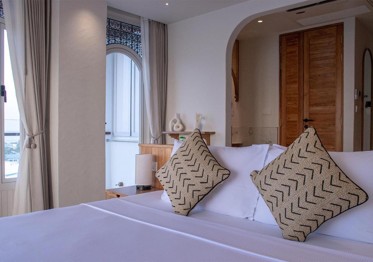 Stone Hotels Dhiffushi Bagian luar foto