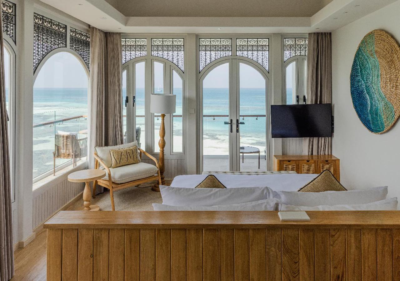Stone Hotels Dhiffushi Bagian luar foto